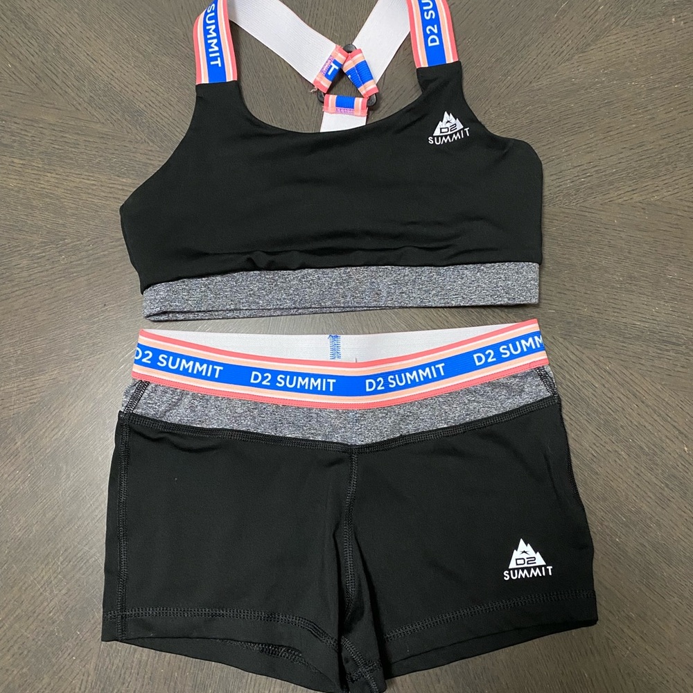 Varsity D2 summit sports bra set YL